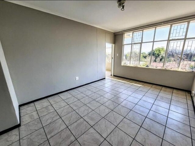 Apartment For Sale In Queenswood, Pretoria