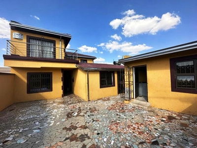 Commercial Property For Sale In Dobsonville Ext 1, Soweto