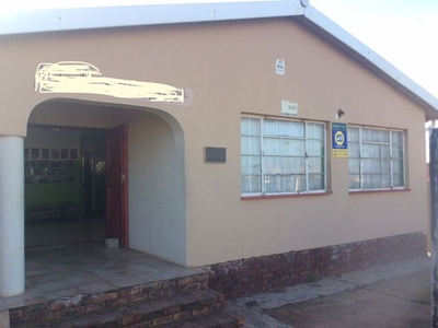 Commercial Property For Sale In Kwanobuhle, Uitenhage
