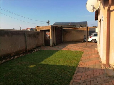 House For Rent In Bram Fischerville, Soweto