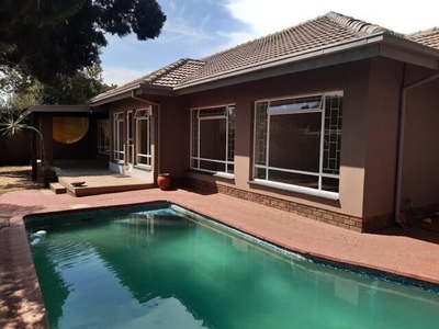 House For Rent In Florauna, Pretoria