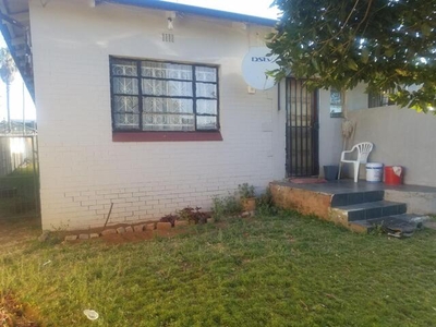 House For Rent In Georginia, Roodepoort