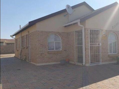 House For Rent In Vista Park, Bloemfontein