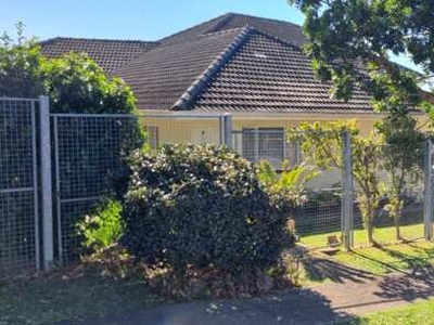 House For Sale In Baysville, East London