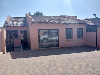 House For Sale In Elandspoort, Pretoria