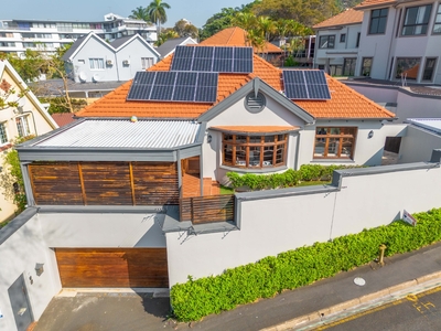 House For Sale in Essenwood, Durban