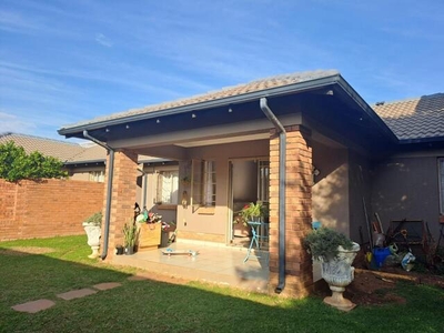 House For Sale In Mooikloof Ridge, Pretoria