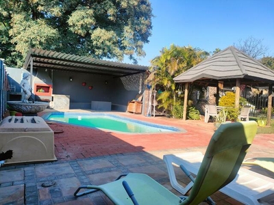 House For Sale In Silverton, Pretoria