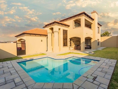 House For Sale In Summerset, Midrand
