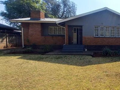 House For Sale In Vanderbijlpark Sw 5, Vanderbijlpark