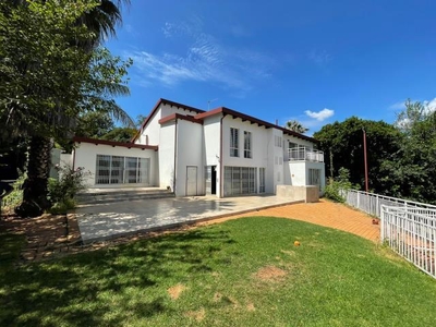 House For Sale In Waterkloof Heights, Pretoria