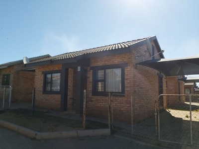 Townhouse For Rent In Ikageng, Potchefstroom
