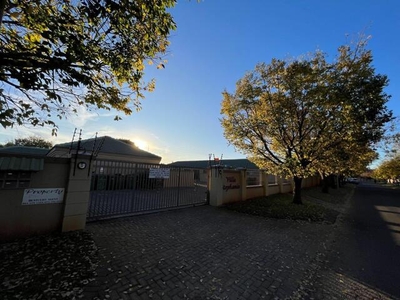 Townhouse For Sale In Baillie Park, Potchefstroom