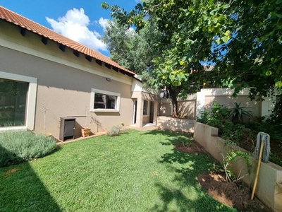 Townhouse For Sale In Boschdal, Rustenburg