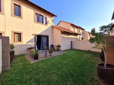 Townhouse For Sale In Carlswald Estate, Midrand