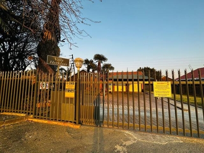 Townhouse For Sale In Homestead, Germiston
