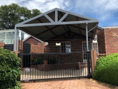 1 Bedroom cottage to rent in Waterkloof Ridge, Pretoria