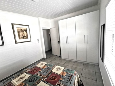 3 Bedroom House in Dwarskersbos For Sale