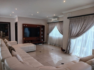 6 Bedroom House to rent in Ballito Central