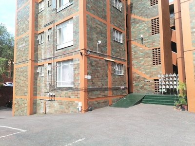 2 Bedroom Apartment To Let in Musgrave