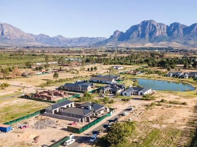 Lot For Sale In Pearl Valley At Val De Vie, Paarl