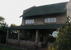 house roossenekal, mpumalanga