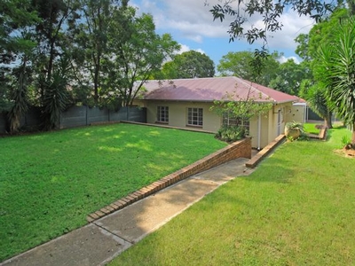 3 Bedroom House Sold in Lakeside