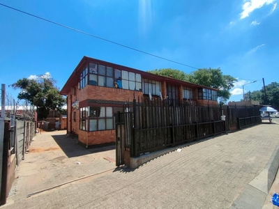 4 Bedroom Apartment Block For Sale in Randfontein Central - 41 Pollock Street