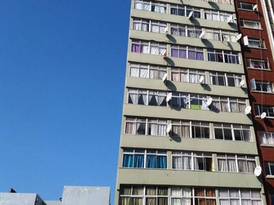 Bachelor Apartment for sale in South Beach, Durban