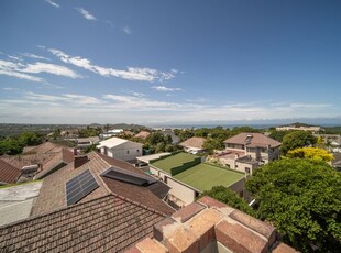 7 Bedroom Guest House For Sale in Nahoon Beach