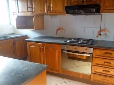 2 Bed 1 bath  Apartment in Amanzimtoti, Durban Point | RentUncle