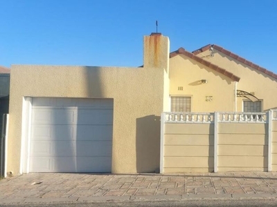 3 Bedroom house to rent in Strandfontein, Mitchells Plain