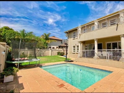 4 Bedroom House for Sale in Greenstone Hill