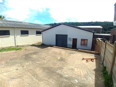 235 m² Industrial space in Stilbaai