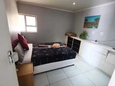 Nice and neat rooms to let in goodwood - Paarl