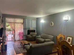 3 bedroom Apartment/Flat for sale in Park Drive