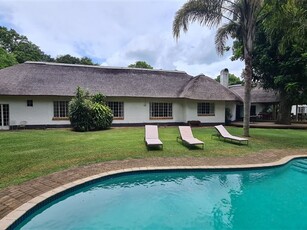 6 Bed House in White River