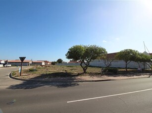 814 m² Land available in Port Owen