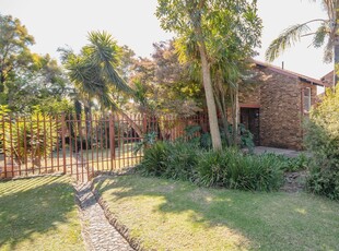 Duplex for sale with 3 bedrooms, Wingate Park, Pretoria