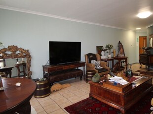 Spacious 3 bed Apartment Block For Sale in Kleinmond Central.