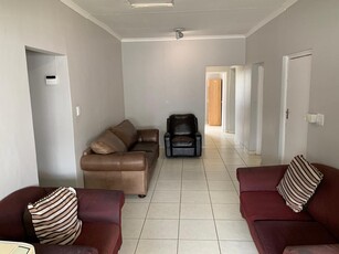 Upmarket student accommodation within 500meters of UJ Kingsway campus