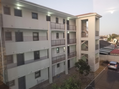 2 Bedroom Apartment for Sale For Sale in Grassy Park - MR573