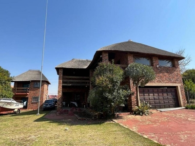 5 Bedroom Guest House for Sale For Sale in Vaal Oewer - MR57