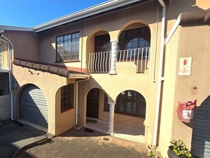 3 Bed Duplex in Avoca