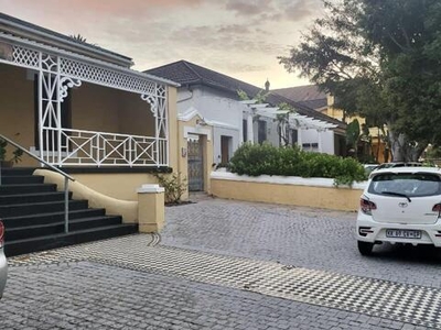 11 bedroom, Cape Town Western Cape N/A