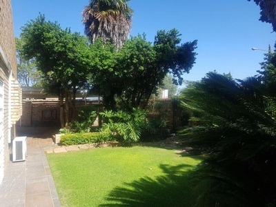 3 bedroom, Potchefstroom North West N/A