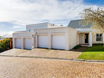 2 Bedroom house for sale in Diemersfontein Wine and Country Estate, Wellington