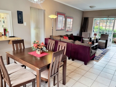2 Bedroom Townhouse For Sale In Groenkloof