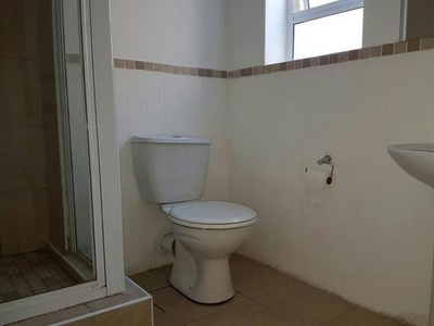 3 bedroom, Grahamstown Eastern Cape N/A