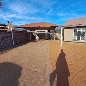 3 bedroom, Kathu Northern Cape N/A
